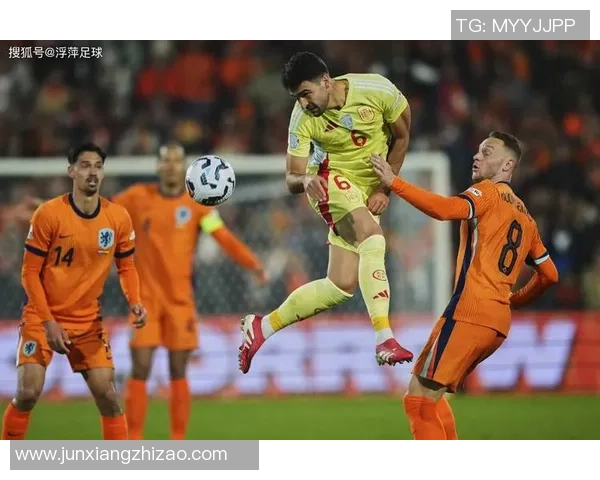 现代足球女星前腰风采展示与精彩瞬间回顾